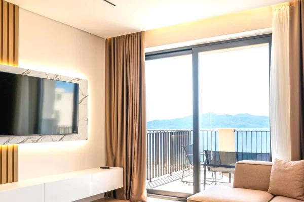 Shtepi me qera 2+1 ne Sarande - 800 Euro