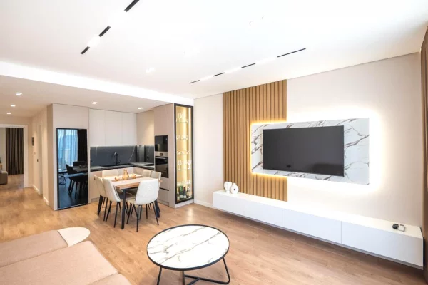 Shtepi me qera 2+1 ne Sarande - 800 Euro