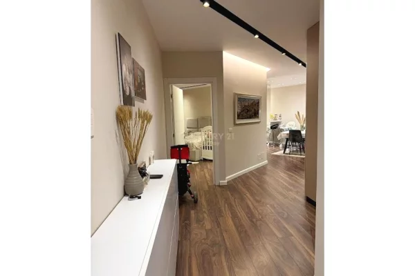 House for Sale 1+1 in Tirana - 177,000 Euro