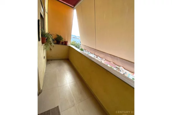 Shtepi ne shitje Apartament ne Tirane, 2+1, Mobilimi Pjeserisht e mobiluar, Pagesa 230,000  Euro.