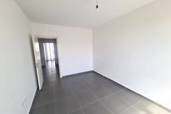 Shtepi me qera 3+1 ne Tirane - 400 Euro