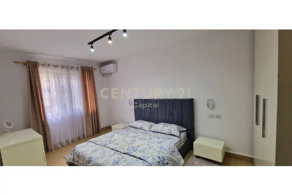Shtepi me qera 2+1 ne Tirane - 800 Euro