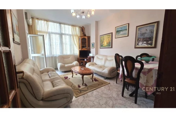 Shtepi me qera 3+1 ne Tirane - 650 Euro