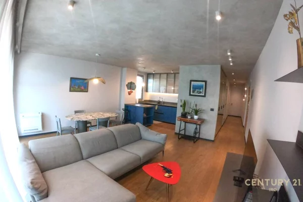 Shtepi me qera 3+1 ne Tirane - 1,600 Euro