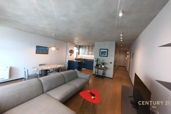 Shtepi me qera 3+1 ne Tirane - 1,600 Euro