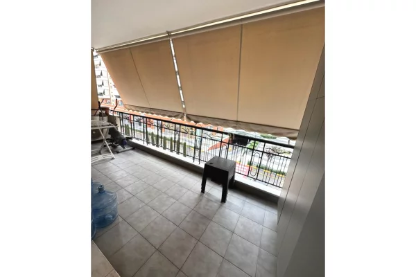 Shtepi me qera Apartament ne Tirane, 1+1, Mobilimi Bosh, pa mobiluar, Pagesa 750  Euro.