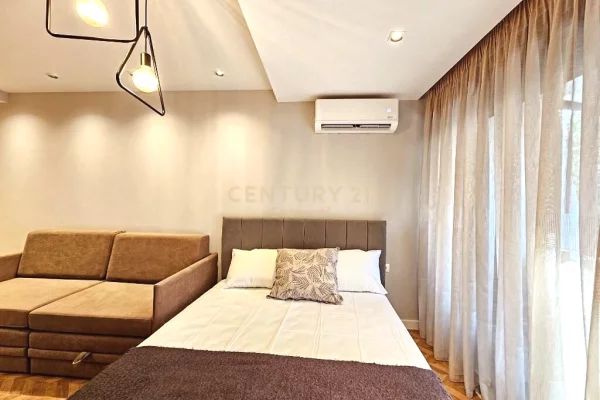 Studio  me qira 100% e Re(Rruga e Elbasanit)