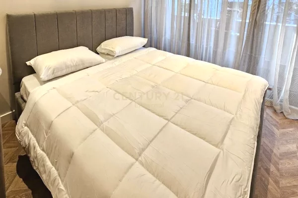 Studio  me qira 100% e Re(Rruga e Elbasanit)