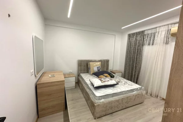 Shtepi me qera Apartament ne Tirane, 1+1, Mobilimi E mobiluar, Pagesa 700  Euro.