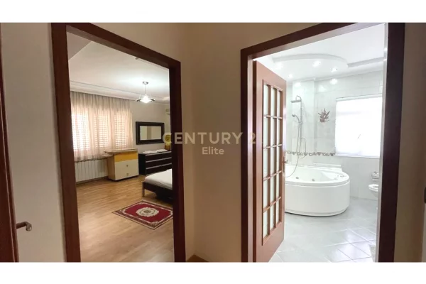 Shtepi me qera Apartament ne Tirane, 2+1, Mobilimi E mobiluar, Pagesa 2,000  Euro.