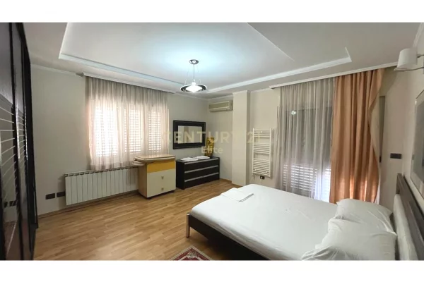 Shtepi me qera Apartament ne Tirane, 2+1, Mobilimi E mobiluar, Pagesa 2,000  Euro.