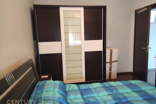 Shtepi me qera Apartament ne Tirane, 2+1, Mobilimi E mobiluar, Pagesa 950  Euro.