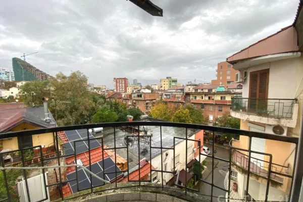 TEK STADIUMI DINAMO JAPIM ME QIRA AMBIENT PER ZYRA