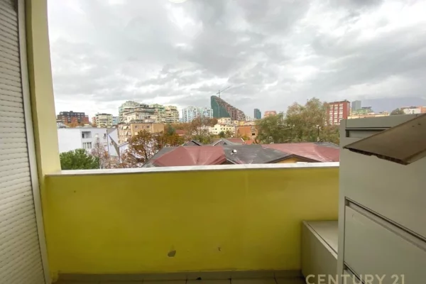 TEK STADIUMI DINAMO JAPIM ME QIRA AMBIENT PER ZYRA