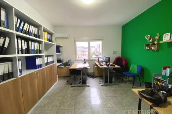 TEK STADIUMI DINAMO JAPIM ME QIRA AMBIENT PER ZYRA