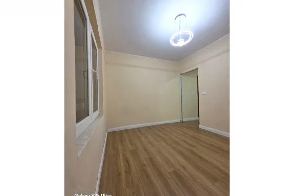 Apartment for sale in Tirana 2+1, Emty