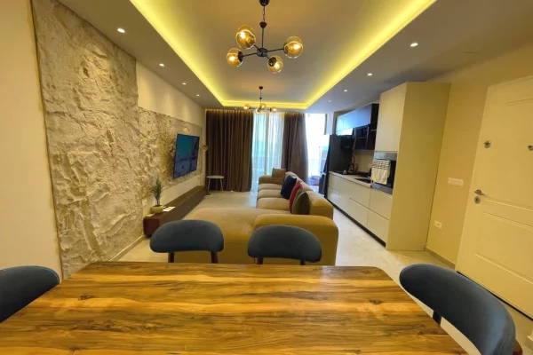 Shtepi ne shitje 3+1 ne Sarande - 300,000 Euro