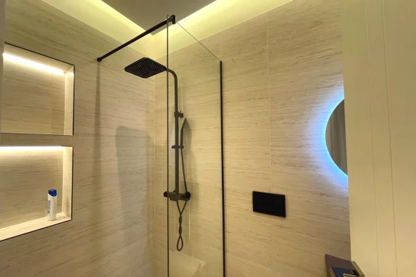 Shtepi ne shitje Apartament ne Sarande, 3+1, Mobilimi E mobiluar, Pagesa 300,000  Euro.