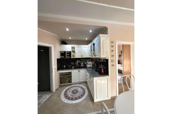 Shtepi ne shitje 2+1 ne Tirane - 250,000 Euro