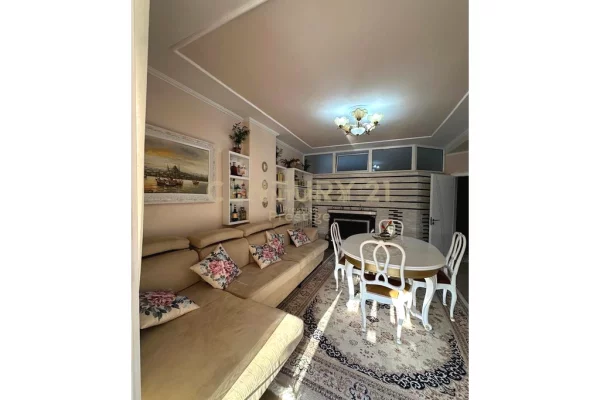 Shtepi ne shitje 2+1 ne Tirane - 250,000 Euro