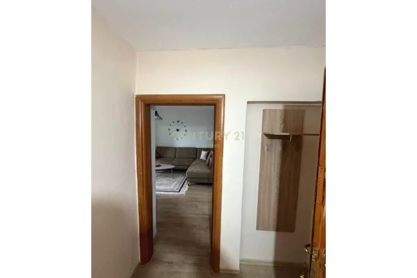 Shtepi me qera 2+1 ne Tirane - 550 Euro