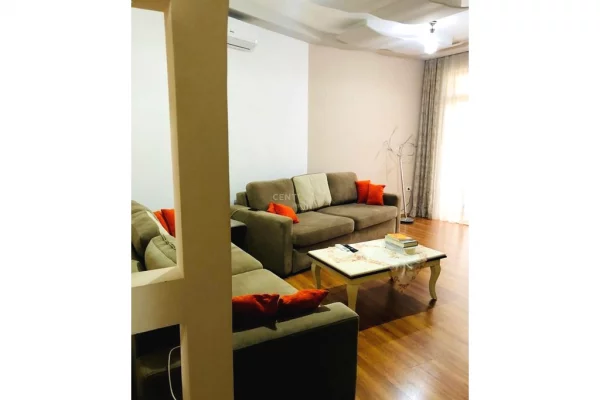 Shtepi me qera 1+1 ne Tirane - 600 Euro