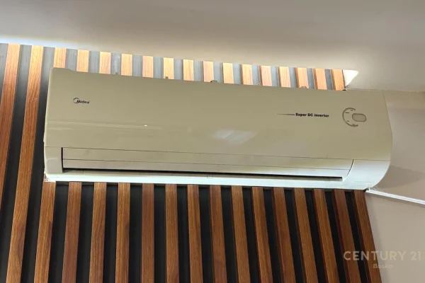 Shtepi me qera Apartament ne Tirane, 2+1, Mobilimi E mobiluar, Pagesa 1,050  Euro.