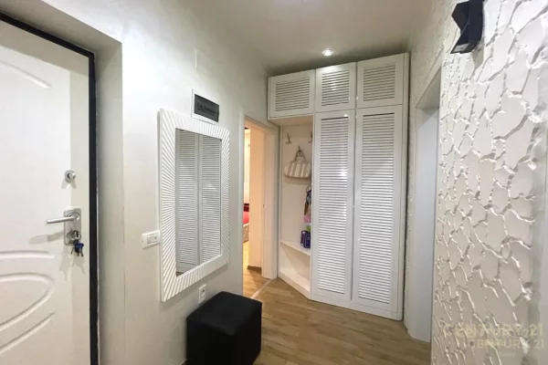 Shtepi me qera Apartament ne Tirane, 2+1, Mobilimi E mobiluar, Pagesa 600  Euro.