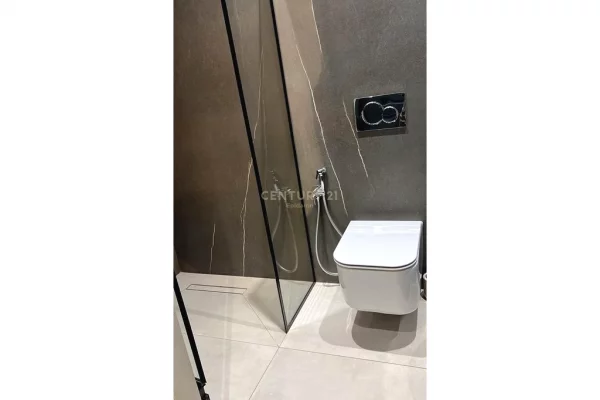 Shtepi ne shitje Apartament ne Tirane, 2+1, Mobilimi E mobiluar, Pagesa 360,000  Euro.