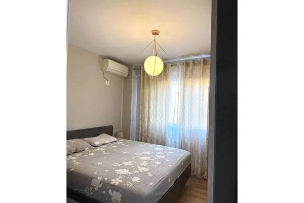 Shtepi me qera 2+1 ne Tirane - 750 Euro