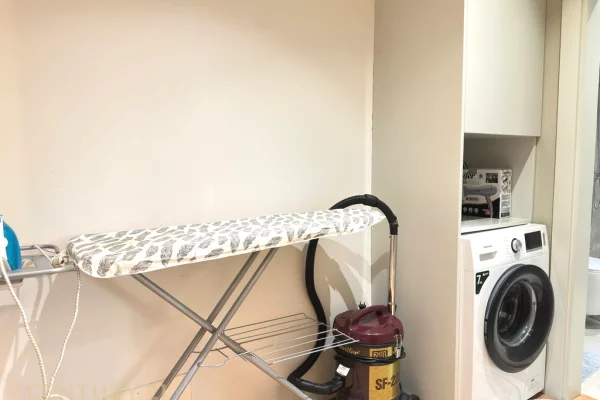 Shtepi ne shitje Apartament ne Tirane, 1+1, Mobilimi E mobiluar, Pagesa 135,000  Euro.