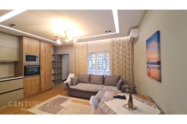 Shtepi ne shitje Apartament ne Tirane, 1+1, Mobilimi E mobiluar, Pagesa 135,000  Euro.