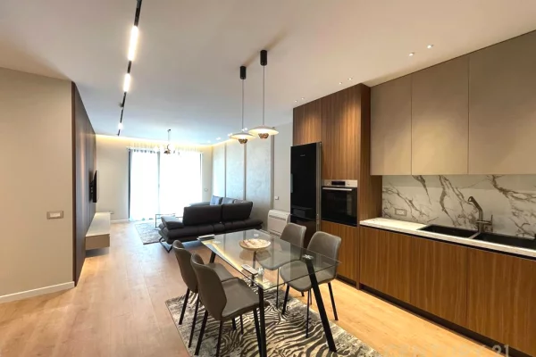 Shtepi ne shitje 2+1 ne Tirane - 465,000 Euro