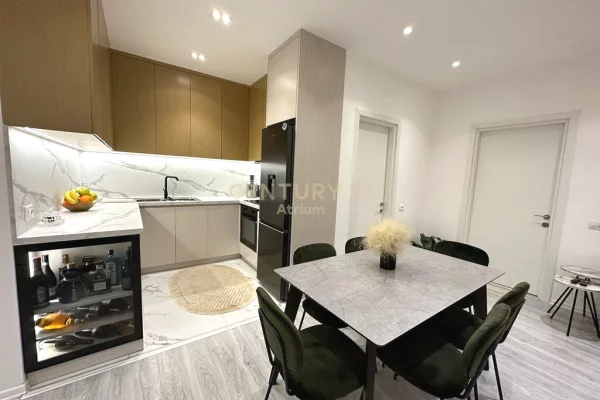 Shtepi me qera 2+1 ne Tirane - 850 Euro