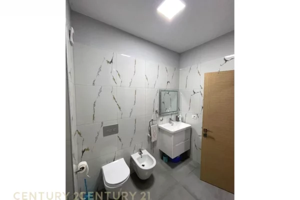 Shtepi me qera Apartament ne Tirane, 1+1, Mobilimi E mobiluar, Pagesa 470  Euro.