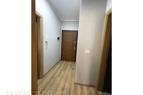 Shtepi me qera Apartament ne Tirane, 1+1, Mobilimi E mobiluar, Pagesa 470  Euro.