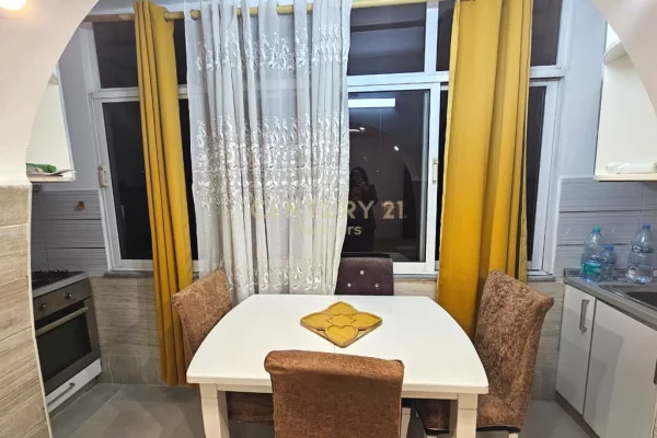 Shtepi me qera 2+1 ne Tirane - 500 Euro