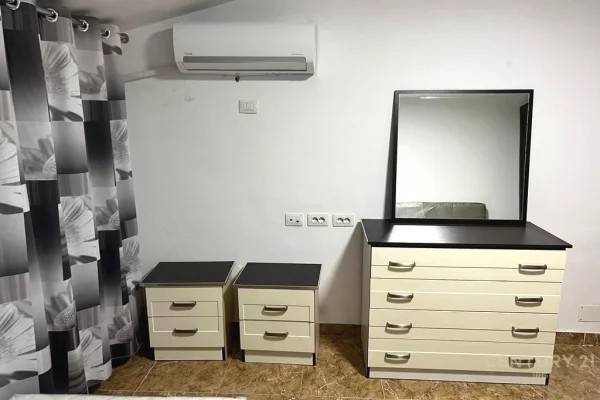 Shtepi ne shitje Apartament ne Tirane, 1+1, Mobilimi E mobiluar, Pagesa 160,000  Euro.