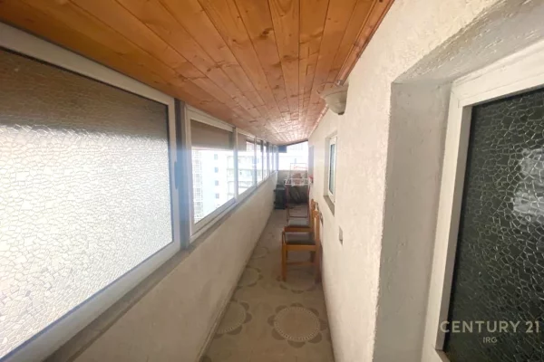 Appartamento in vendita a Tirana 1+1, Arredato