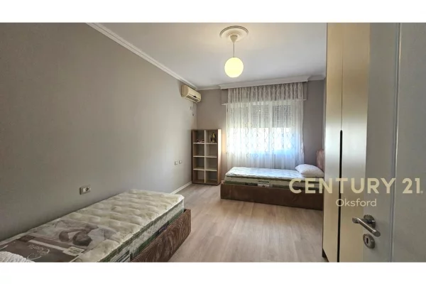 Shtepi me qera Apartament ne Tirane, 2+1, Mobilimi E mobiluar, Pagesa 800  Euro.