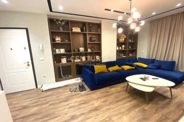 Shtepi me qera 3+1 ne Tirane - 1,700 Euro