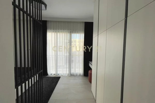 Shtepi me qera Apartament ne Tirane, 2+1, Mobilimi E mobiluar, Pagesa 1,000  Euro.