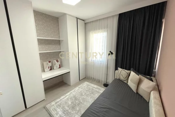 Shtepi me qera Apartament ne Tirane, 2+1, Mobilimi E mobiluar, Pagesa 1,000  Euro.