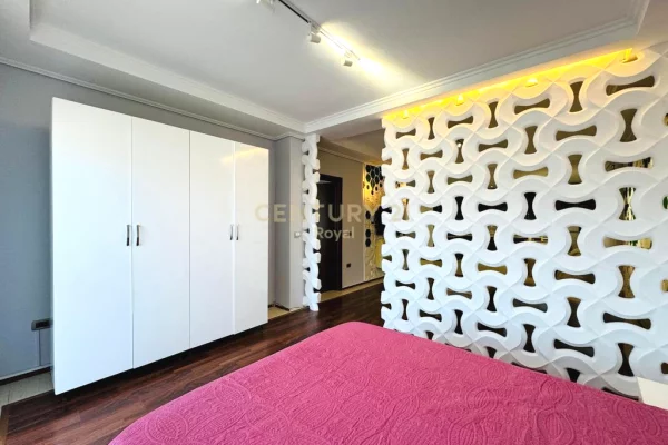 Shtepi me qera Apartament ne Tirane, 2+1, Mobilimi E mobiluar, Pagesa 900  Euro.
