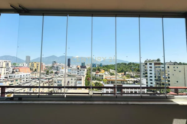 Shtepi me qera Apartament ne Tirane, 2+1, Mobilimi E mobiluar, Pagesa 900  Euro.