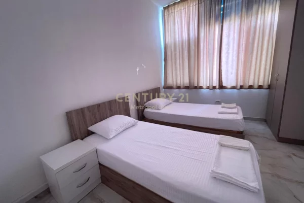 Shtepi me qera Apartament ne Tirane, 2+1, Mobilimi E mobiluar, Pagesa 630  Euro.