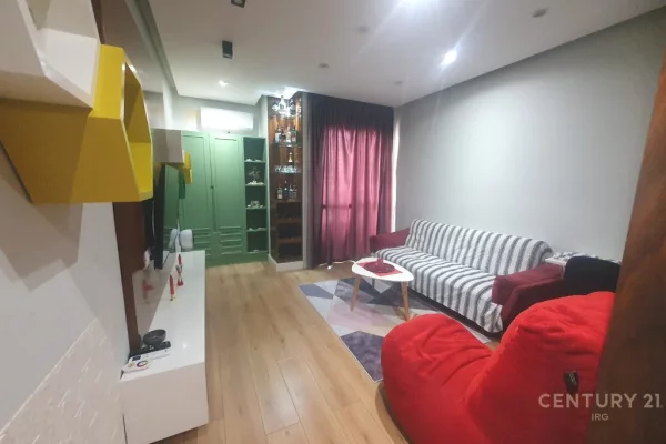 Shtepi me qera Garsoniere ne Tirane - 350 Euro