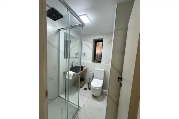 Shtepi me qera Apartament ne Tirane, 2+1, Mobilimi E mobiluar, Pagesa 750  Euro.