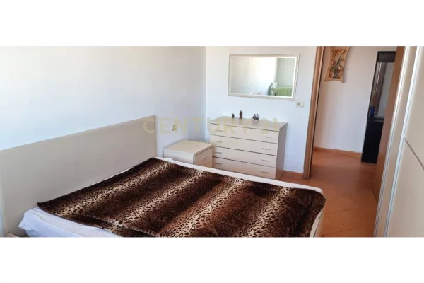 Shtepi me qera Apartament ne Tirane, 1+1, Mobilimi E mobiluar, Pagesa 400  Euro.