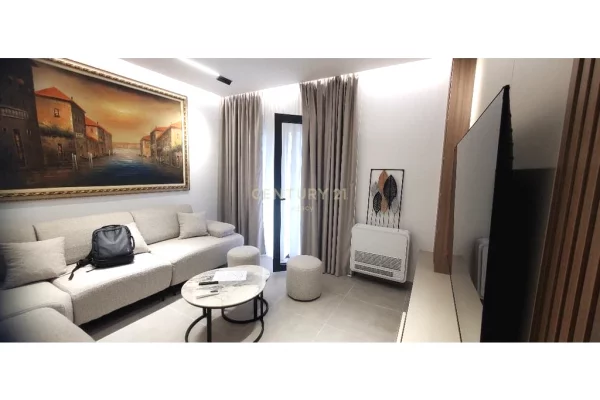 Shtepi me qera Apartament ne Tirane, 1+1, Mobilimi E mobiluar, Pagesa 600  Euro.